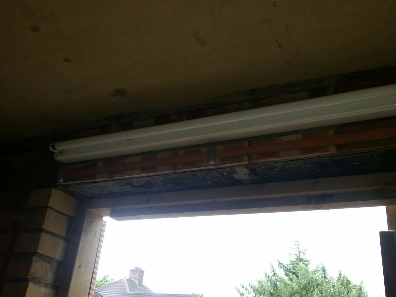 Earthing System Attached to Wall