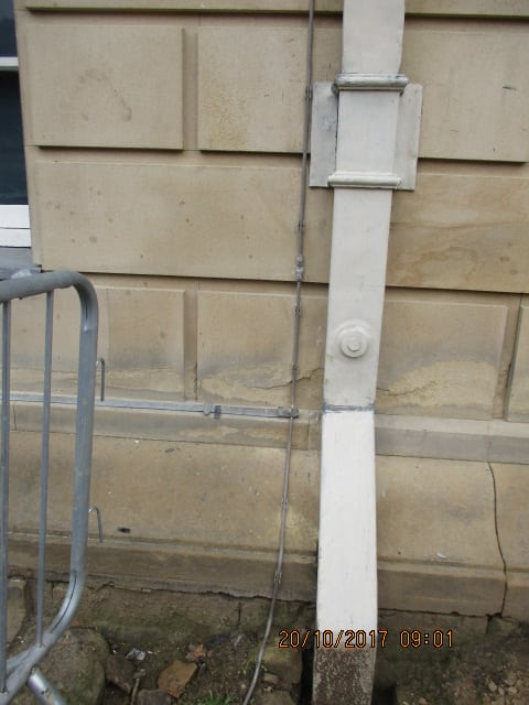 Chatsworth Hall - Close Up of Earthing